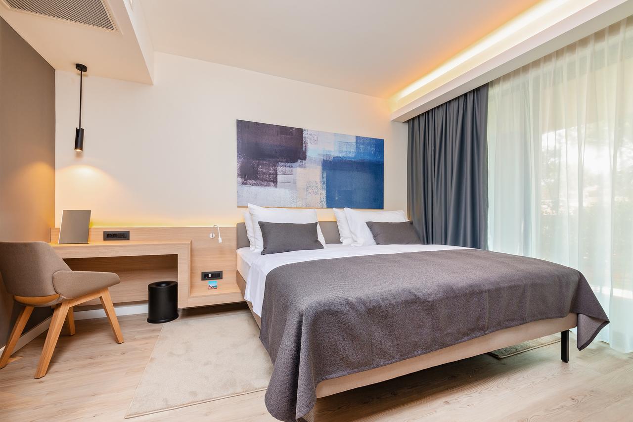פורץ Garden Suites Park Plava Laguna מראה חיצוני תמונה