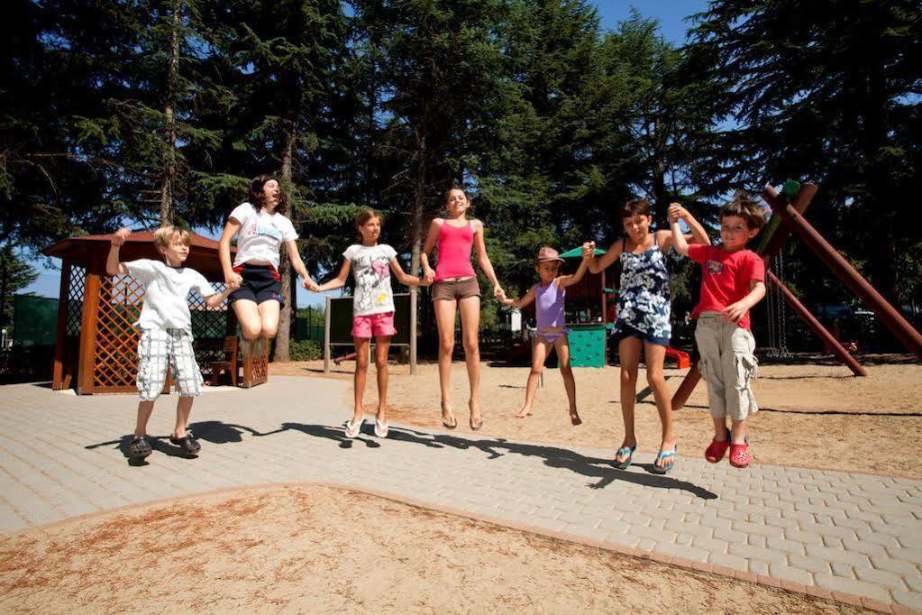 פורץ Garden Suites Park Plava Laguna מראה חיצוני תמונה